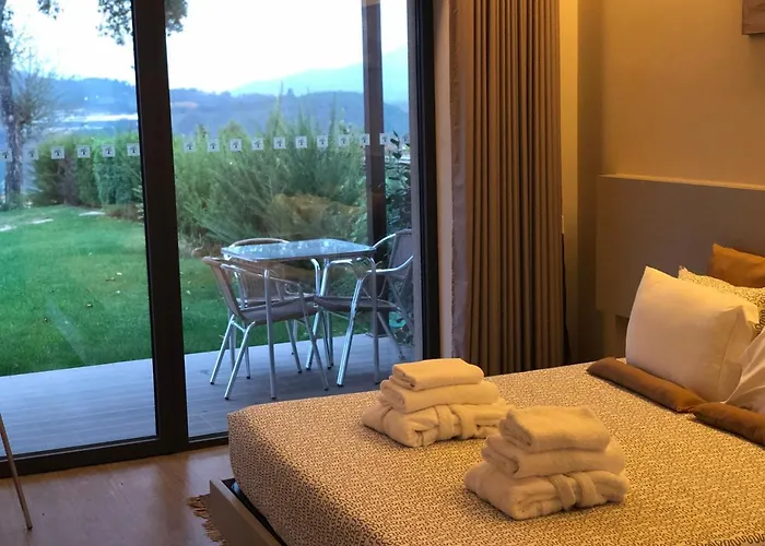 Hétvégi ház Bosque Da Harmonia Arco de Baúlhe